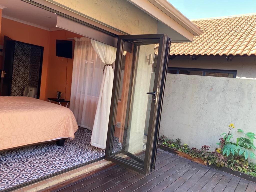 Peaceful Picturesque Pecanwood Hartbeespoort Exterior photo